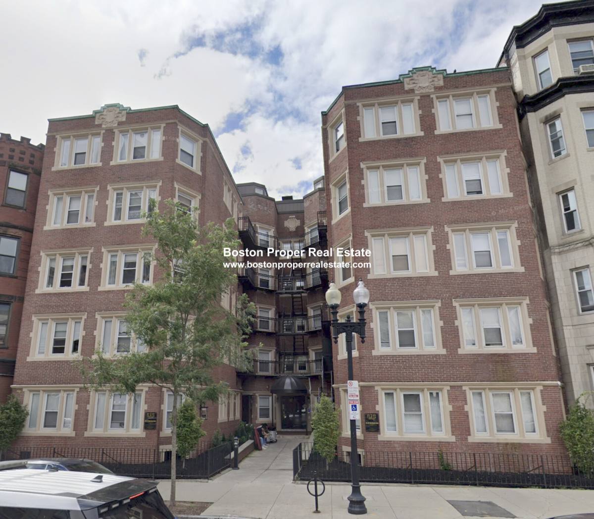 Apartment for rent at 16 Westland Ave #PH4, Boston, MA 02115