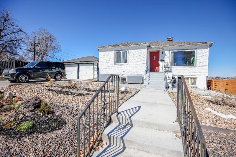 Apartment for rent at 3301 W 7th Ave, Denver, CO 80204