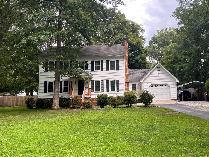 House for rent at 10817 Crofton Rd, Chester, VA 23831
