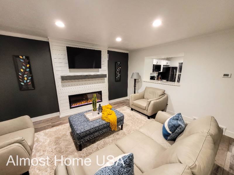 Townhouse for rent at 371 E Braidhill Dr, Draper, UT 84020