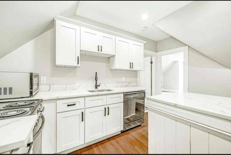 Apartment for rent at 34 Williams St #3, Worcester, MA 01609
