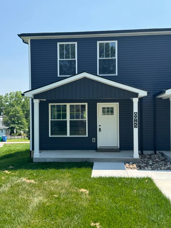 Townhouse for rent at 8945 High St, Georgetown, IN 47122