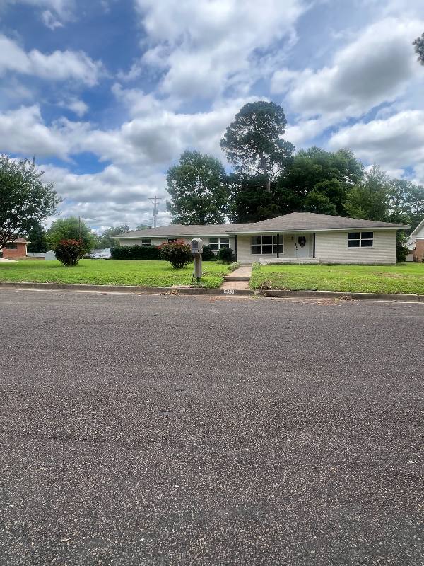 House for rent at 1810 Wimberly St, Longview, TX 75601