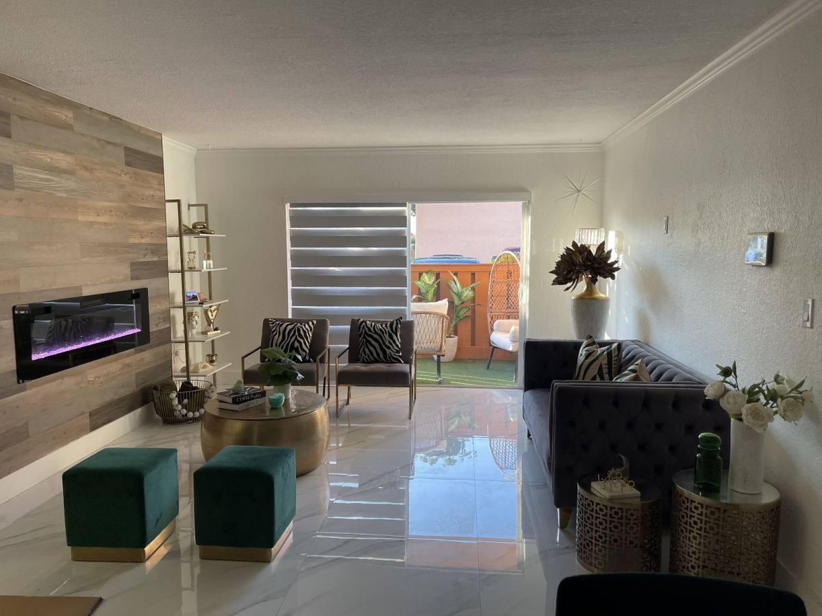 Apartment for rent at 7120 Fairway Dr, Hialeah, FL 33014