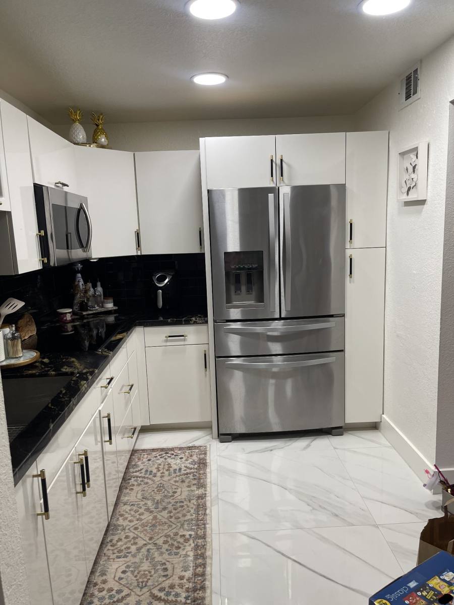 Apartment for rent at 7120 Fairway Dr #L5, Hialeah, FL 33014