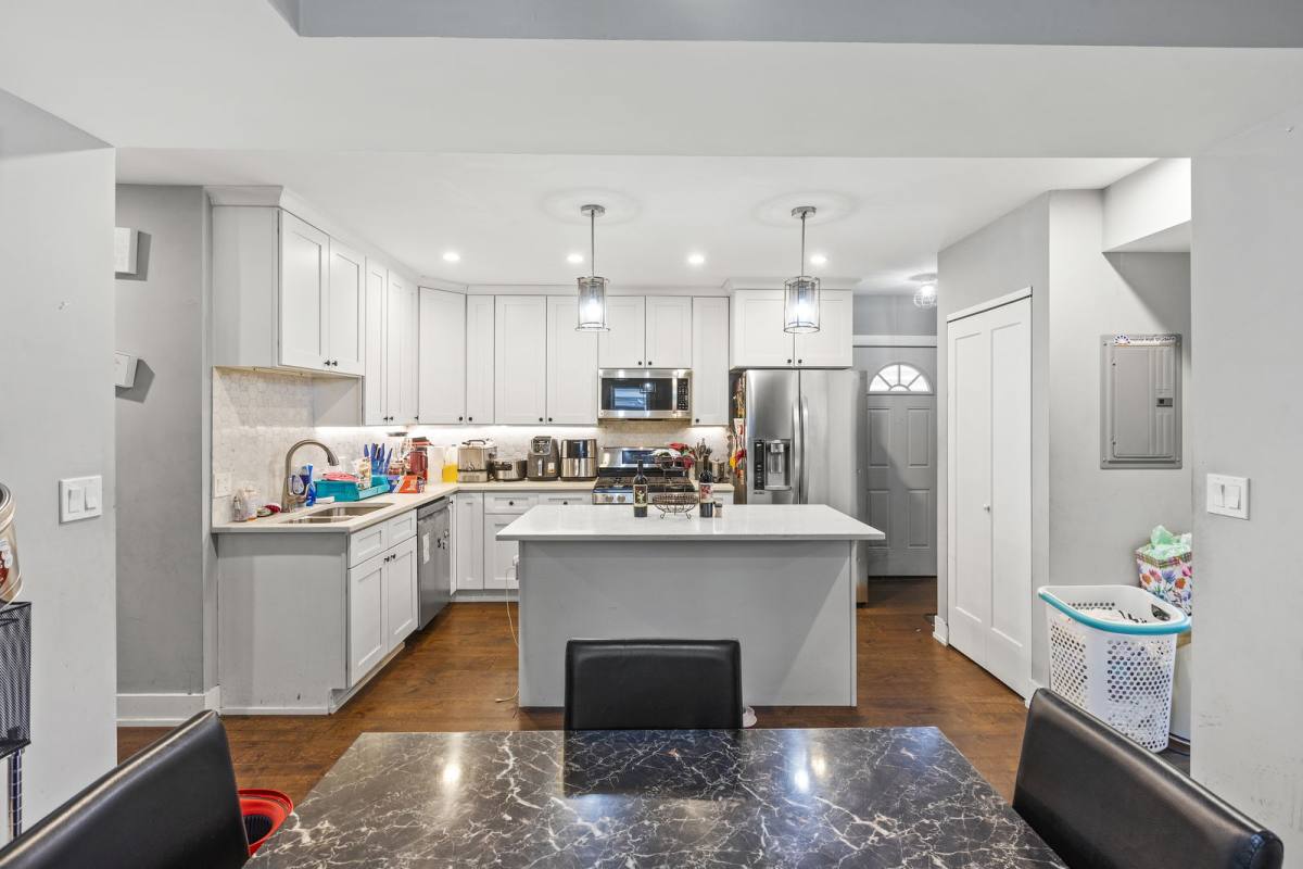 House for rent at 3026 N Allen Ave #1, Chicago, IL 60618