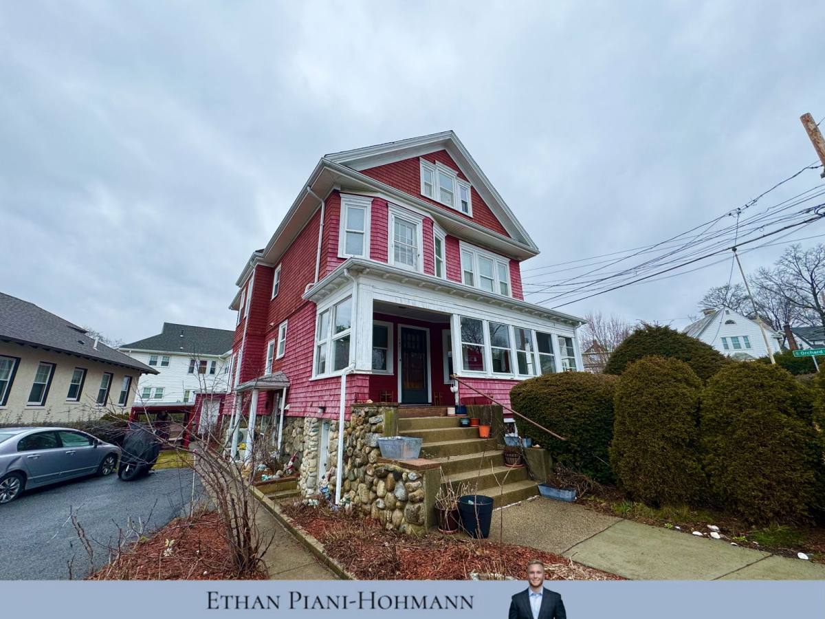 Apartment for rent at 180 Church St, Watertown, MA 02472