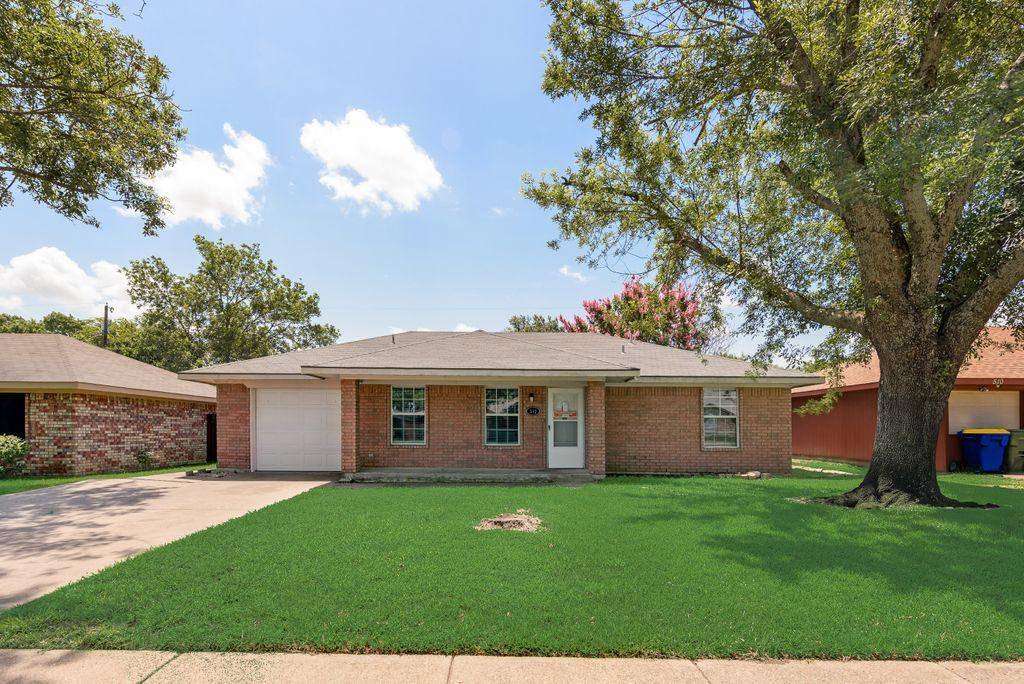 House for rent at 512 Thomas Tr, Seagoville, TX 75159
