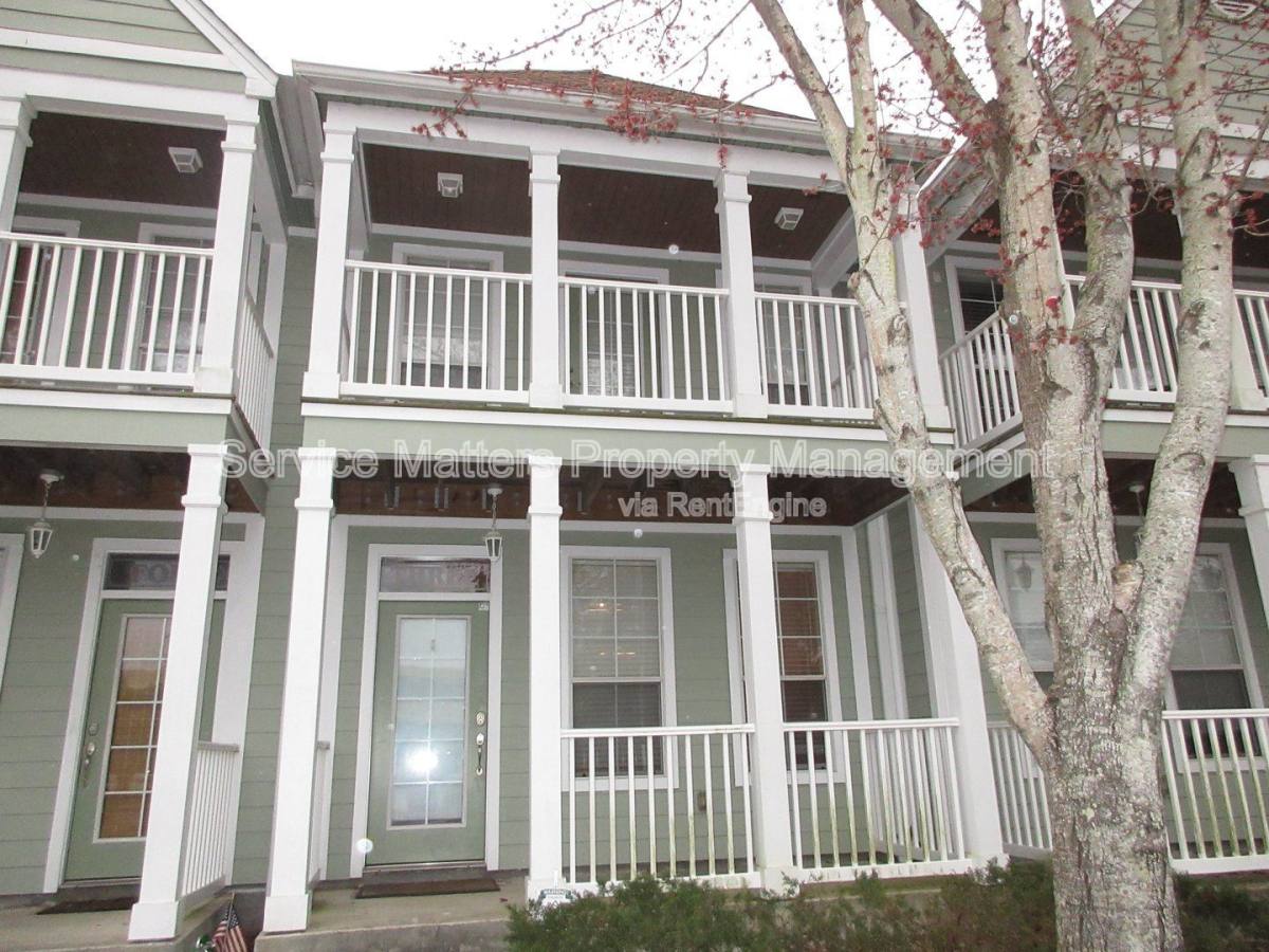 Apartment for rent at 1020 N Hayne St #3, Pensacola, FL 32501