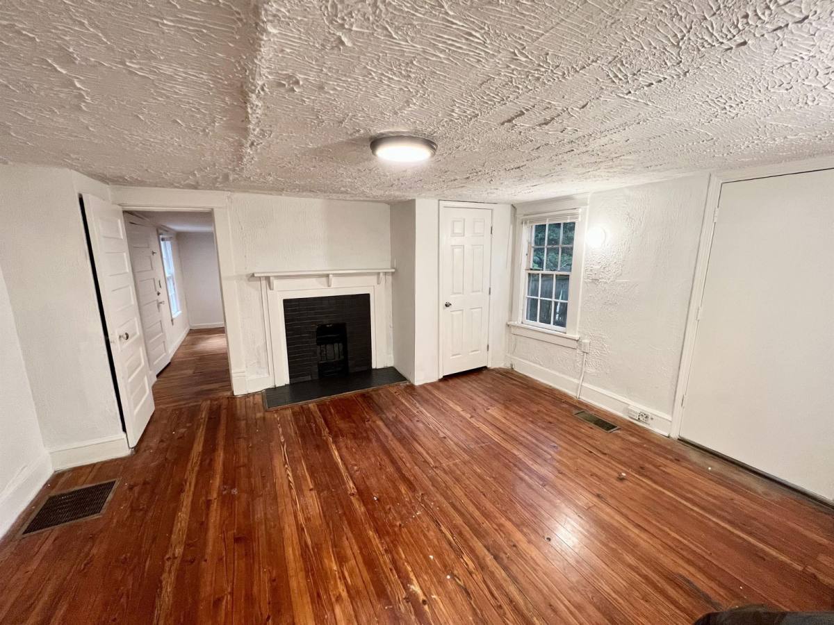 Apartment for rent at 853 Myrtle St NE #6, Atlanta, GA 30308