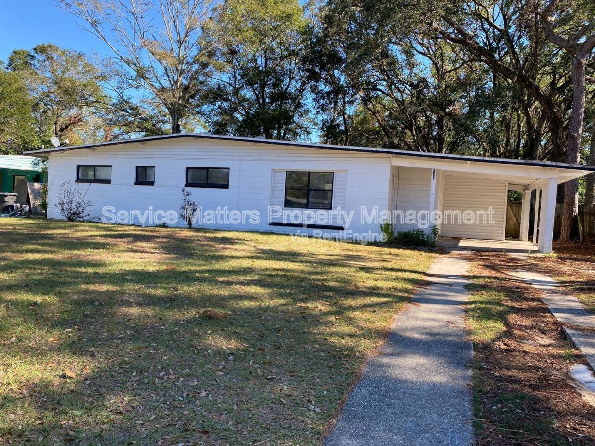 House for rent at 707 Boxwood Dr, Pensacola, FL 32503