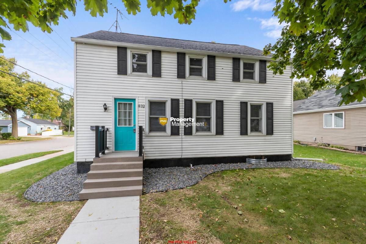 House for rent at 402 E Harding Dr, Appleton, WI 54915