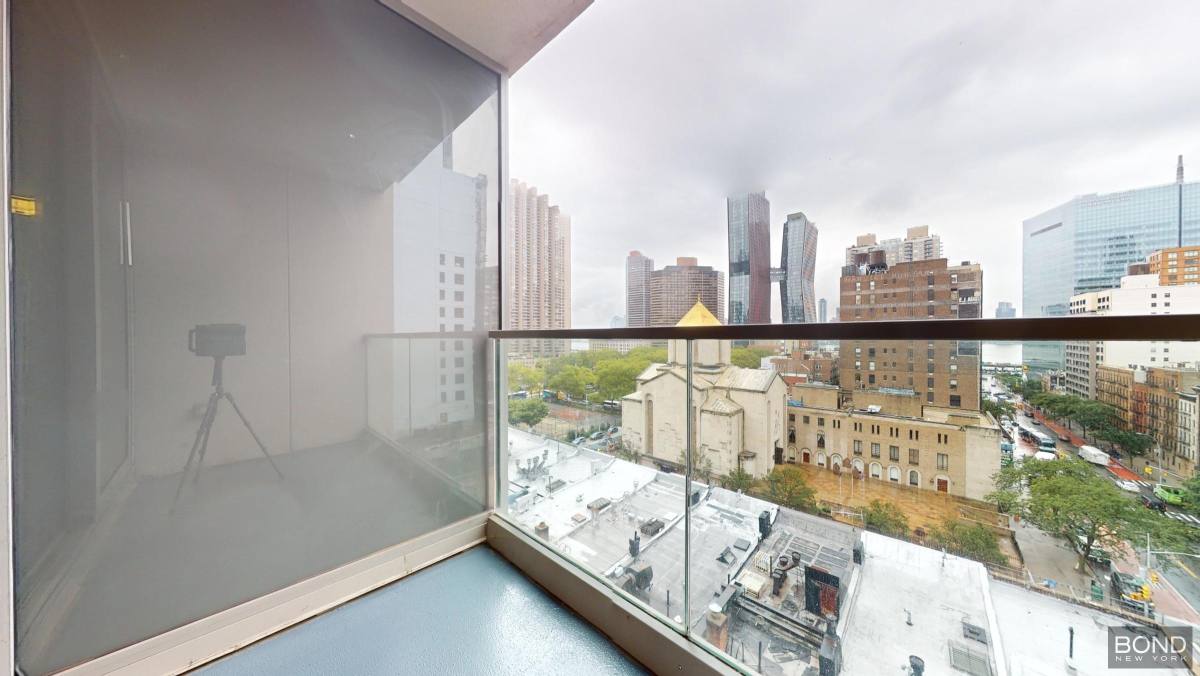 Apartment for rent at 237 E 34th St #1101, New York, NY 10016