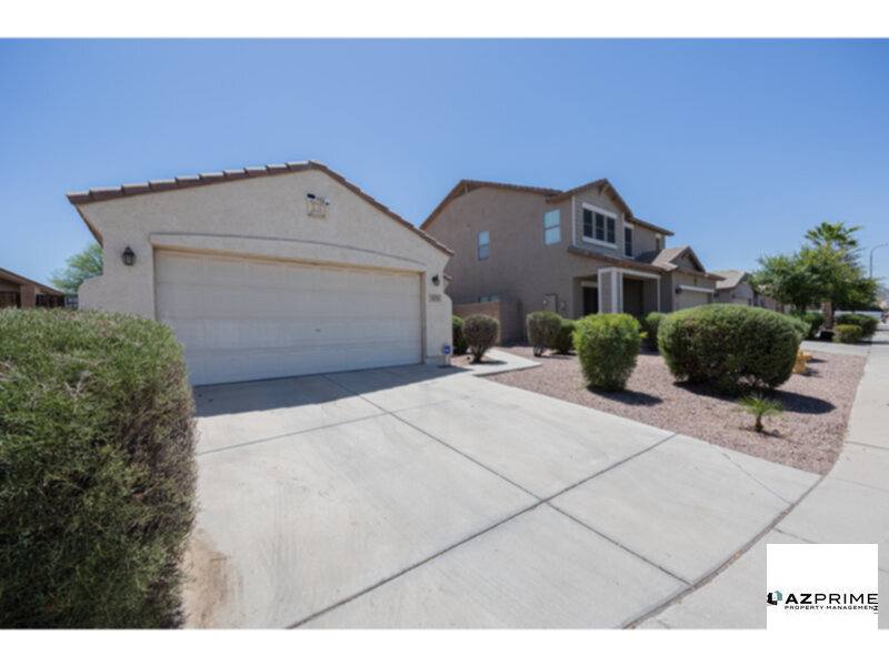 House for rent at 6715 S 35th Dr, Phoenix, AZ 85041