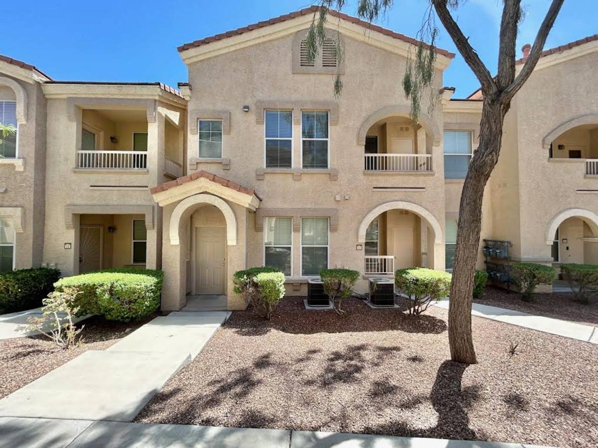 Condo for rent at 10550 Alexander Rd, Las Vegas, NV 89129