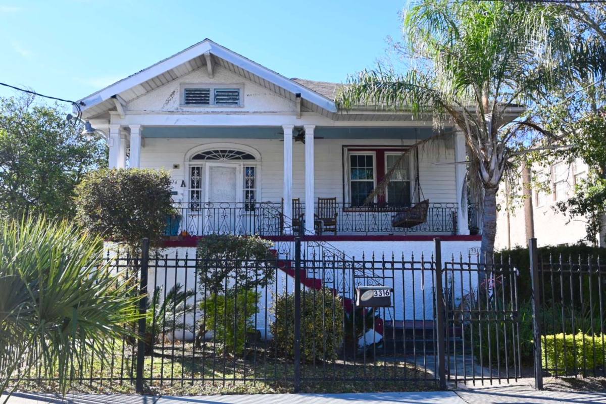Apartment for rent at 3316 Upperline St, New Orleans, LA 70125