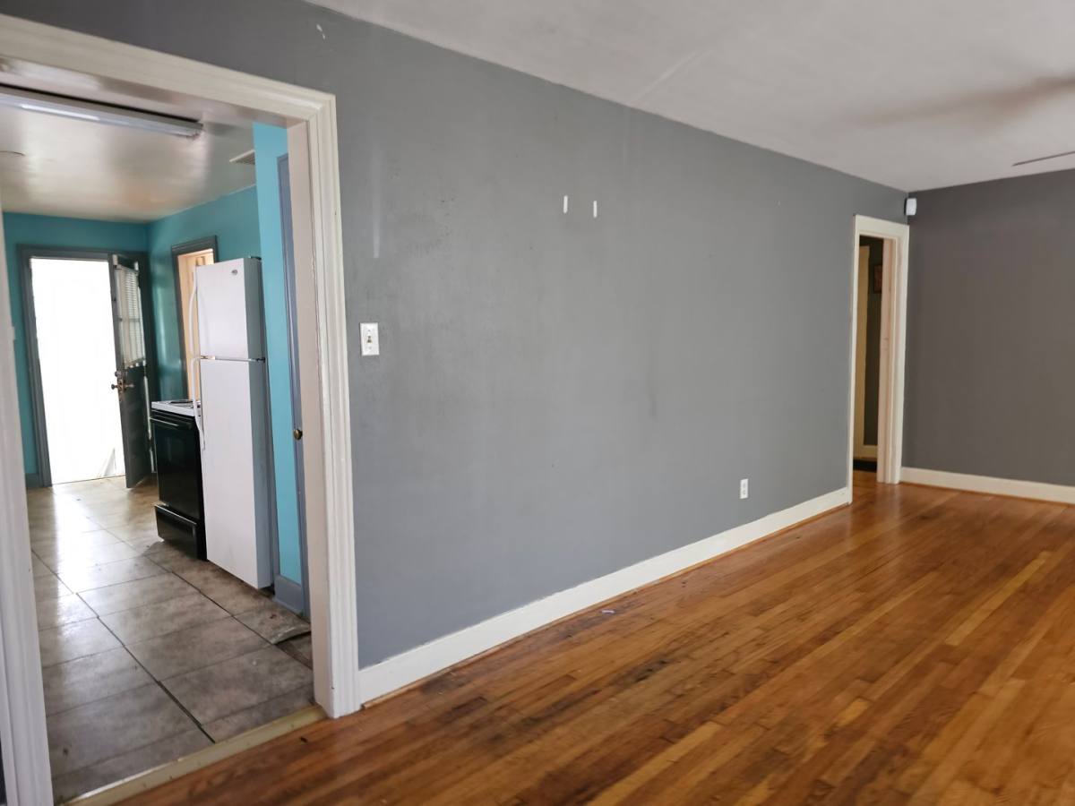 House for rent at 327 18th St, Tuscaloosa, AL 35401