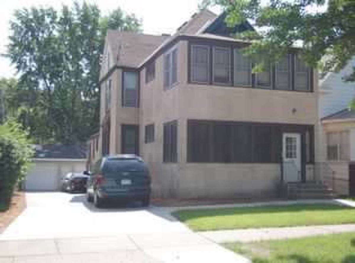 Apartment for rent at 1178 Jessie St, Saint Paul, MN 55130