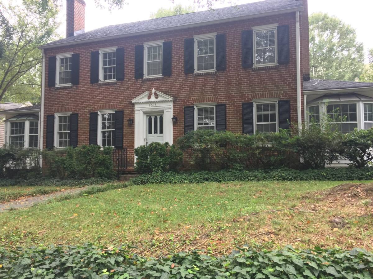 Townhouse for rent at 1614 W 1st St, Winston Salem, NC 27104