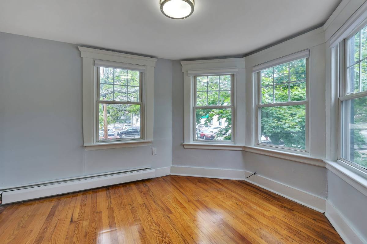 Apartment for rent at 401 Crown St, New Haven, CT 06511