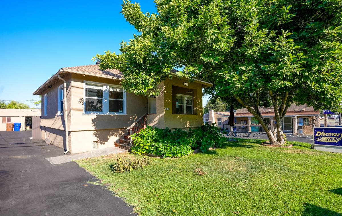 House for rent at 510 Silverado Trail, Napa, CA 94559