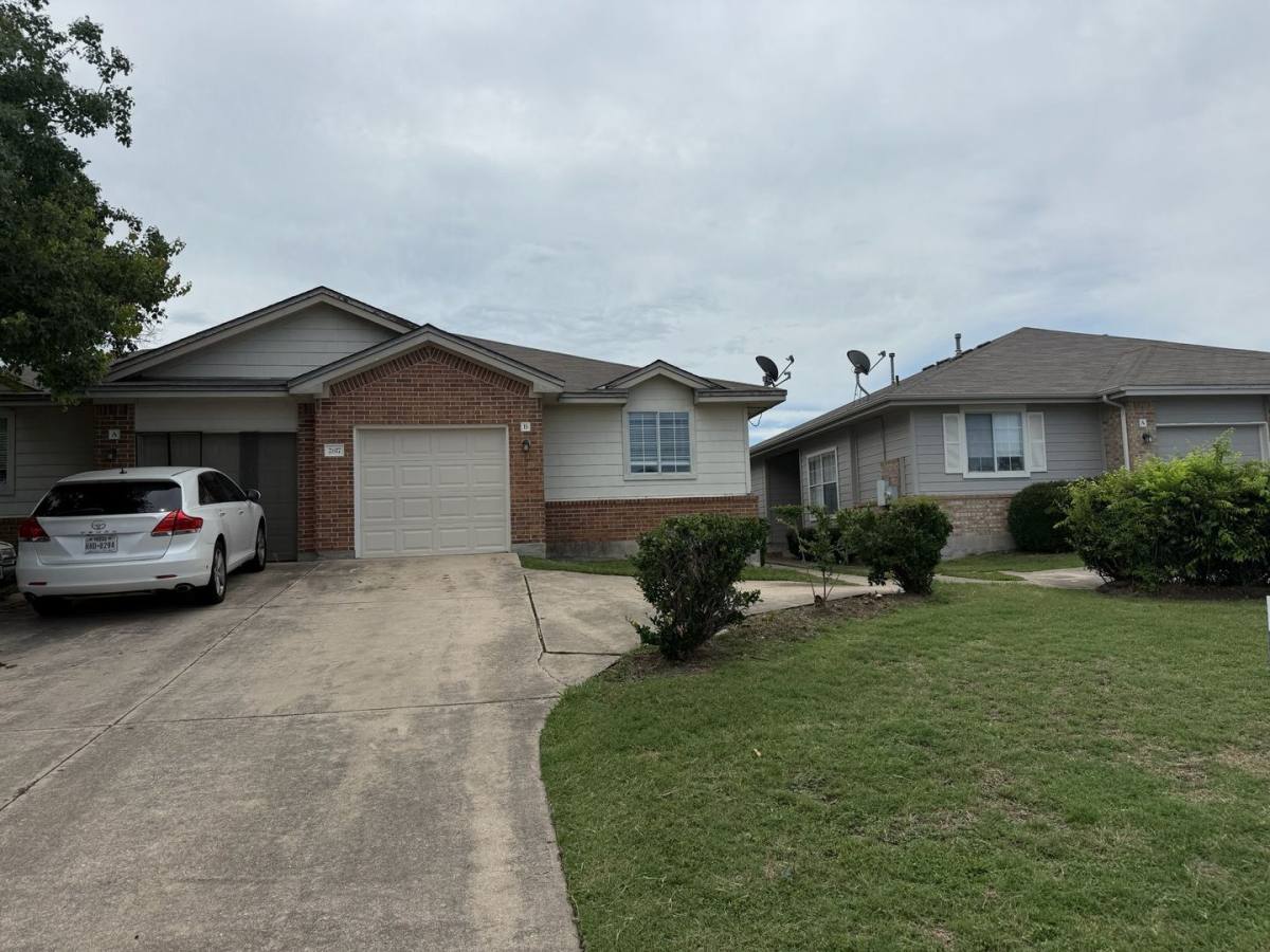 Apartment for rent at 2817 Southampton Way, Round Rock, TX 78664