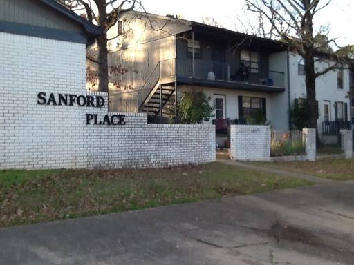 Apartment for rent at 2018 Sanford Dr, Little Rock, AR 72227