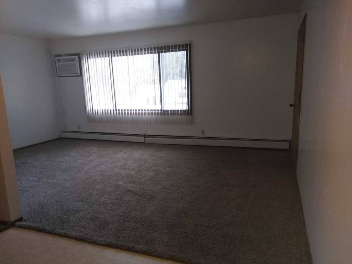 Apartment for rent at 3411 Jackson Ave, Plover, WI 54467