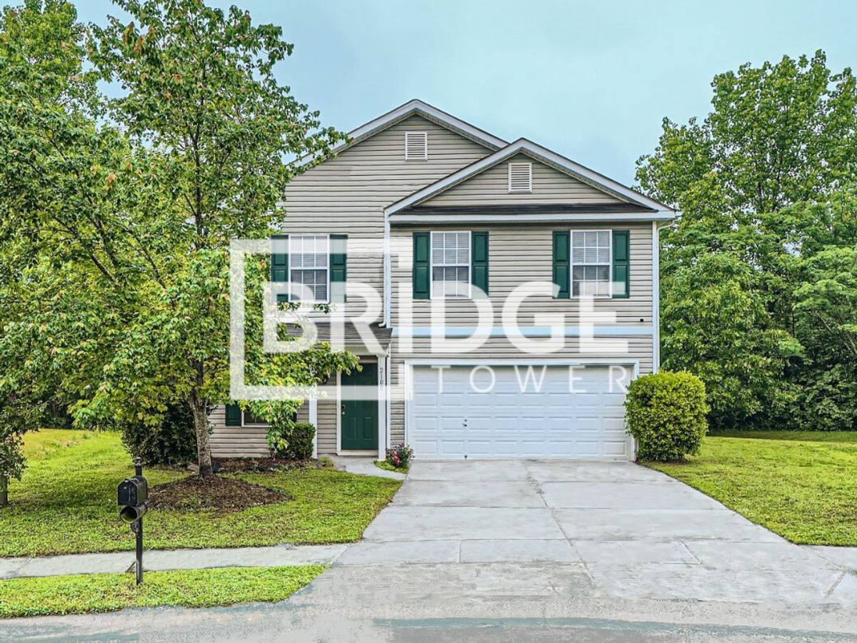 House for rent at 2100 Cranberry Woods Court, Charlotte, NC 28208
