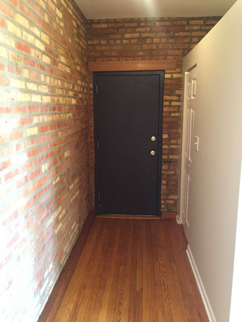 Apartment for rent at 1608 N Luna Ave, Chicago, IL 60639