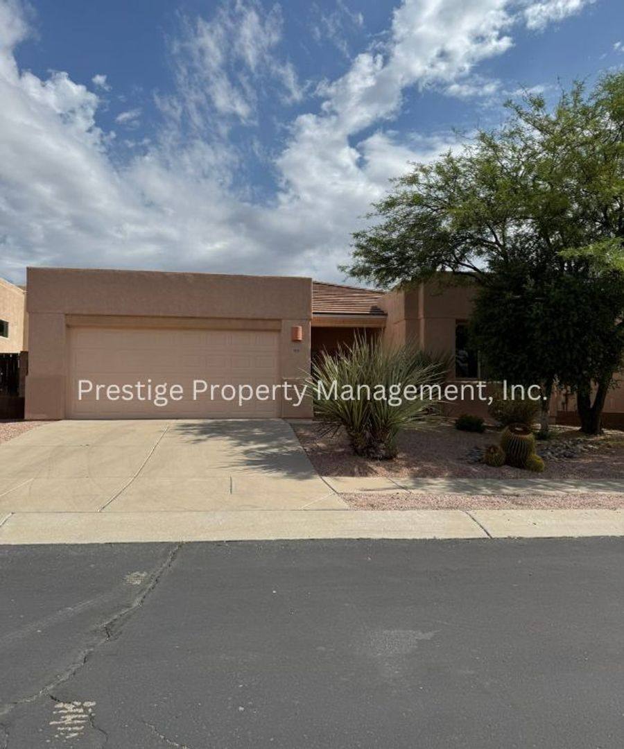 House for rent at 7435 E Placita Del Misterio, Tucson, AZ 85710