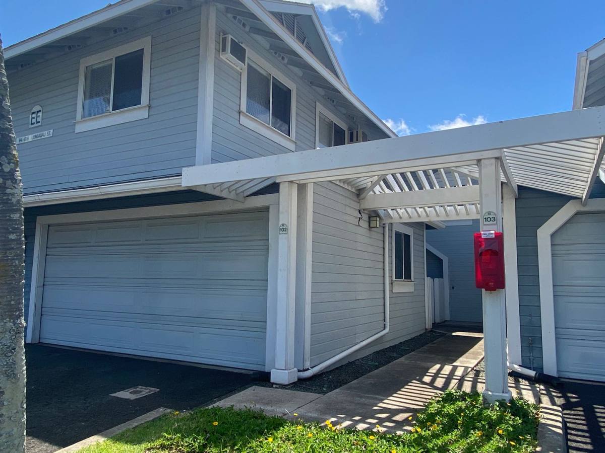 House for rent at 94-816 Lumiauau St, Waipahu, HI 96797