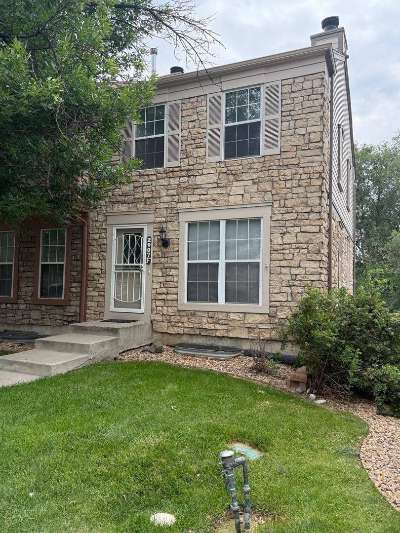 Townhouse for rent at 2907 W 81st Ave, Westminster, CO 80031