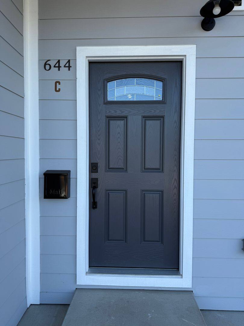 Apartment for rent at 644 Green St, Martinez, CA 94553