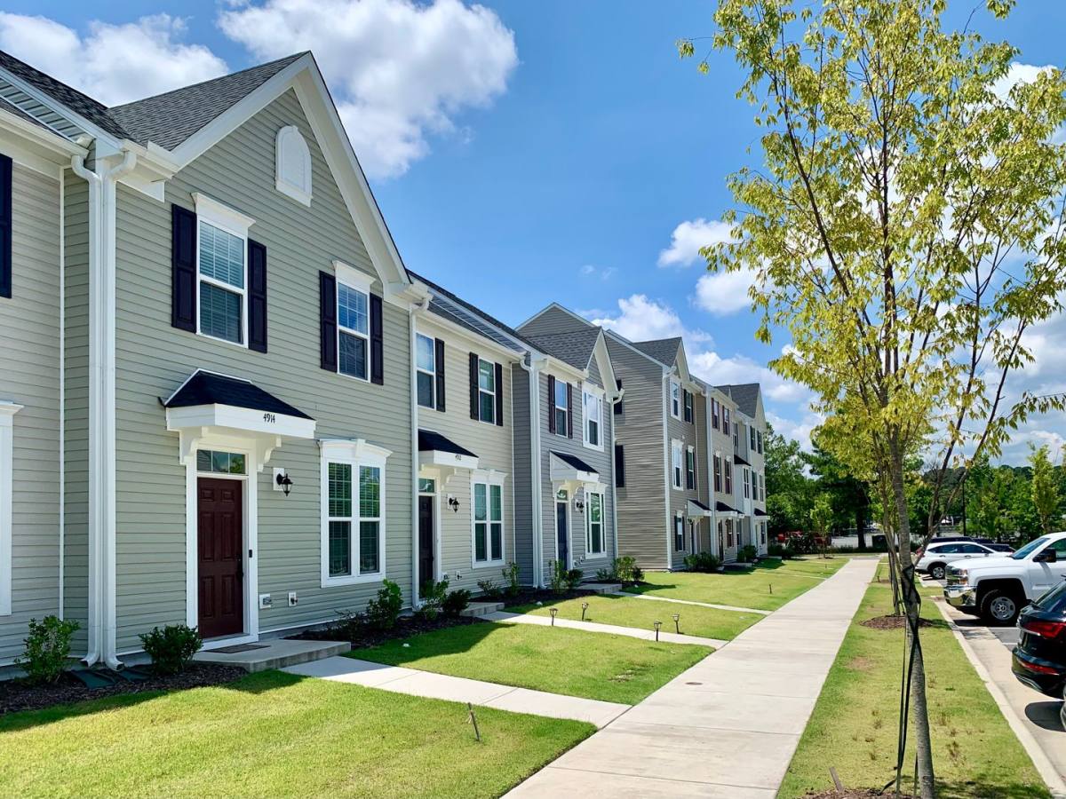 Townhouse for rent at 4914 Crossley St, Raleigh, NC 27616