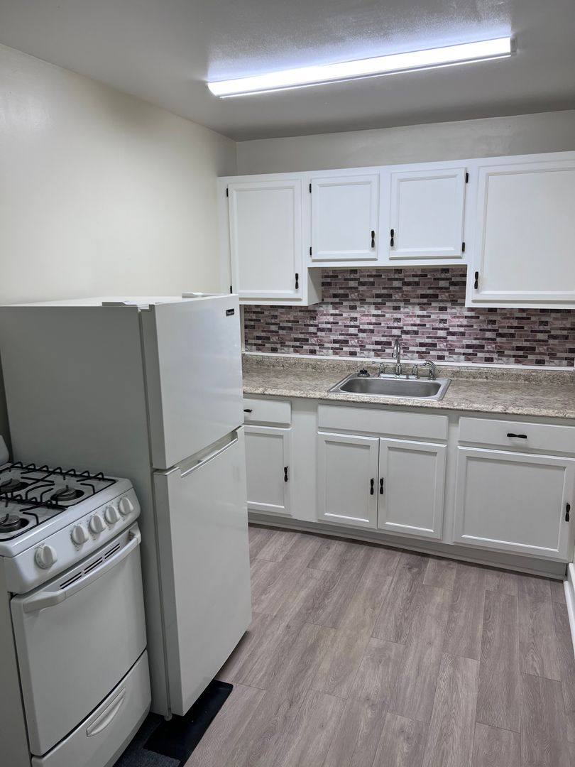 Apartment for rent at 2933 Delaware Ave, Buffalo, NY 14217