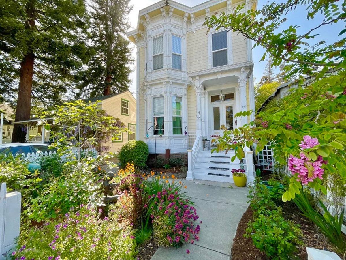Apartment for rent at 549 Brown St, Napa, CA 94559
