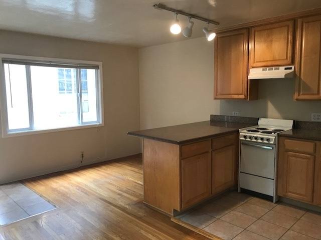Apartment for rent at 1943 Euclid Ave, Menlo Park, CA 94025