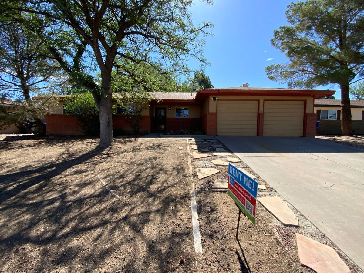 House for rent at 2440 Algodones St NE, Albuquerque, NM 87112