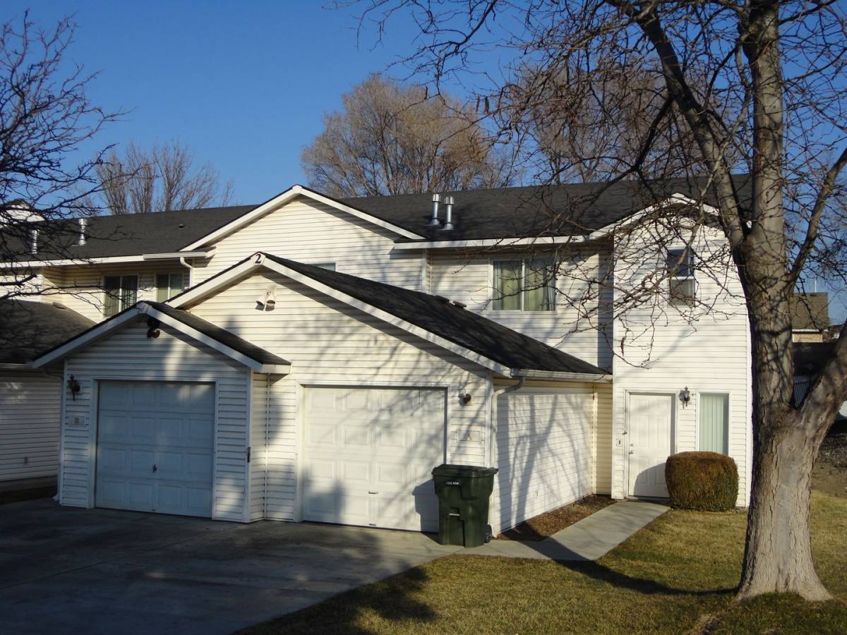 Apartment for rent at 1915 NE 4th St, Hermiston, OR 97838