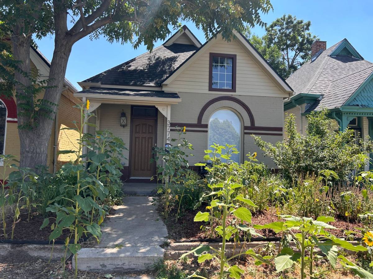 House for rent at 3774 N Franklin St, Denver, CO 80205
