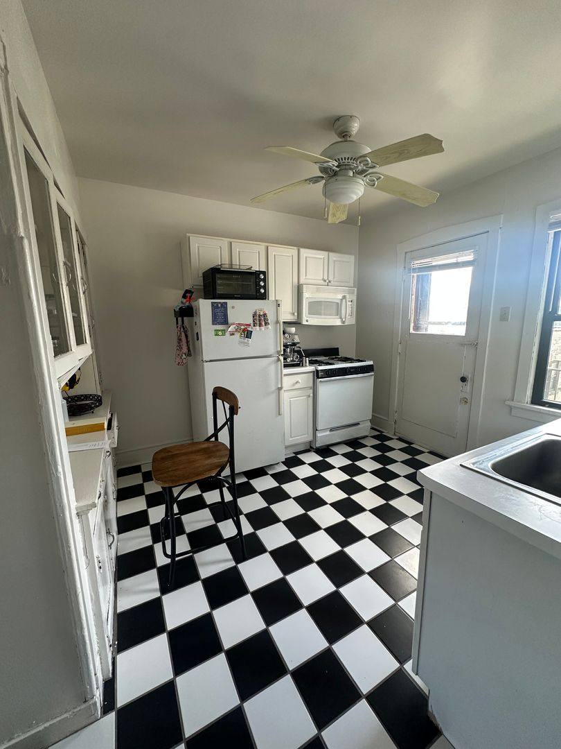 Apartment for rent at 2523-29 E Webster Place, Milwaukee, WI 53211