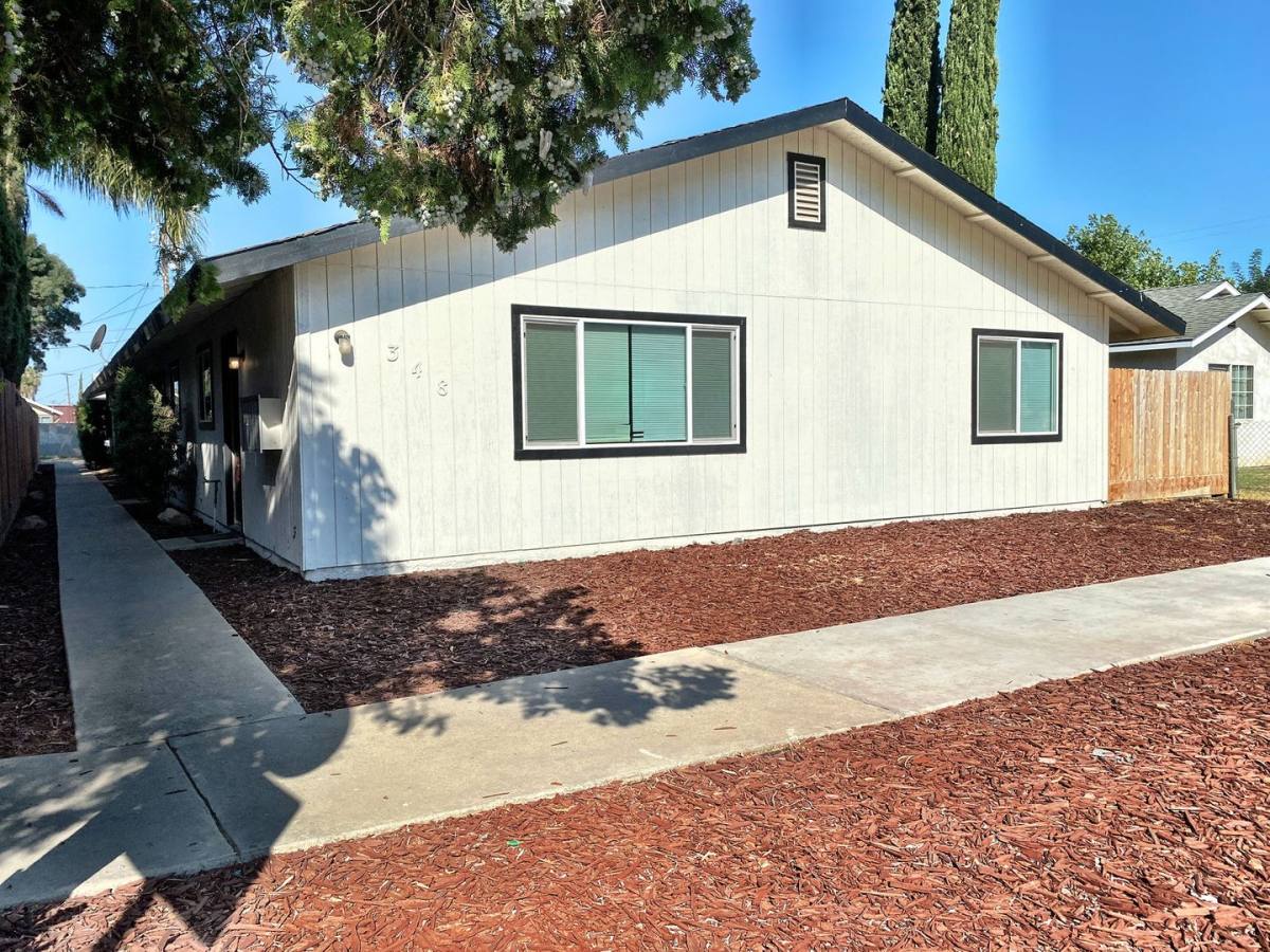 Apartment for rent at 348 N E St, Exeter, CA 93221