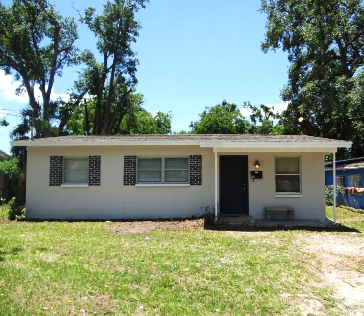 House for rent at 815 Broad St, Tampa, FL 33604