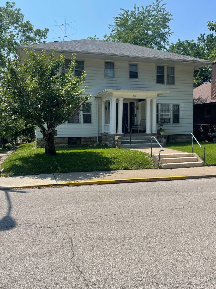 Apartment for rent at 624 S Woodlawn Ave, Bloomington, IN 47401