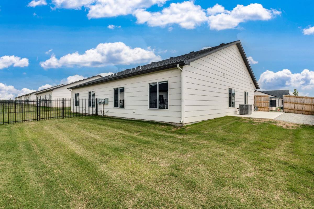 House for rent at 1743 Rover Court, Derby, KS 67037