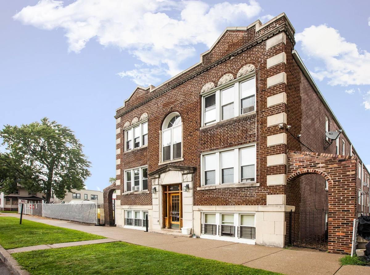 Apartment for rent at 2072 Wabash, Detroit, MI 48216