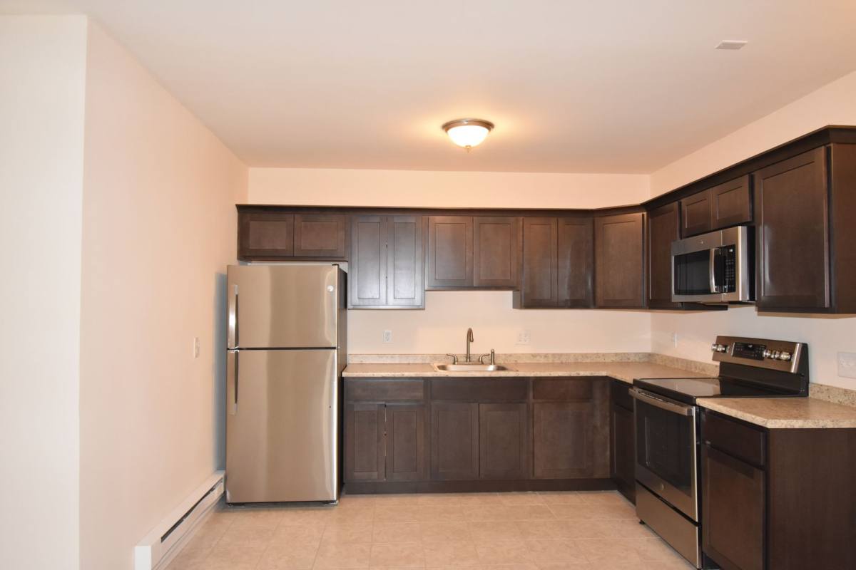 Apartment for rent at 121 N St, Seymour, CT 06483