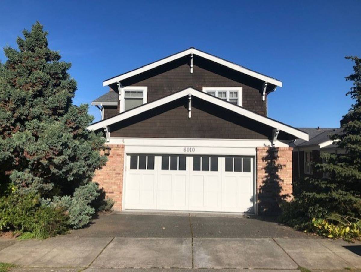 House for rent at 6010 NE 61st St, Seattle, WA 98115