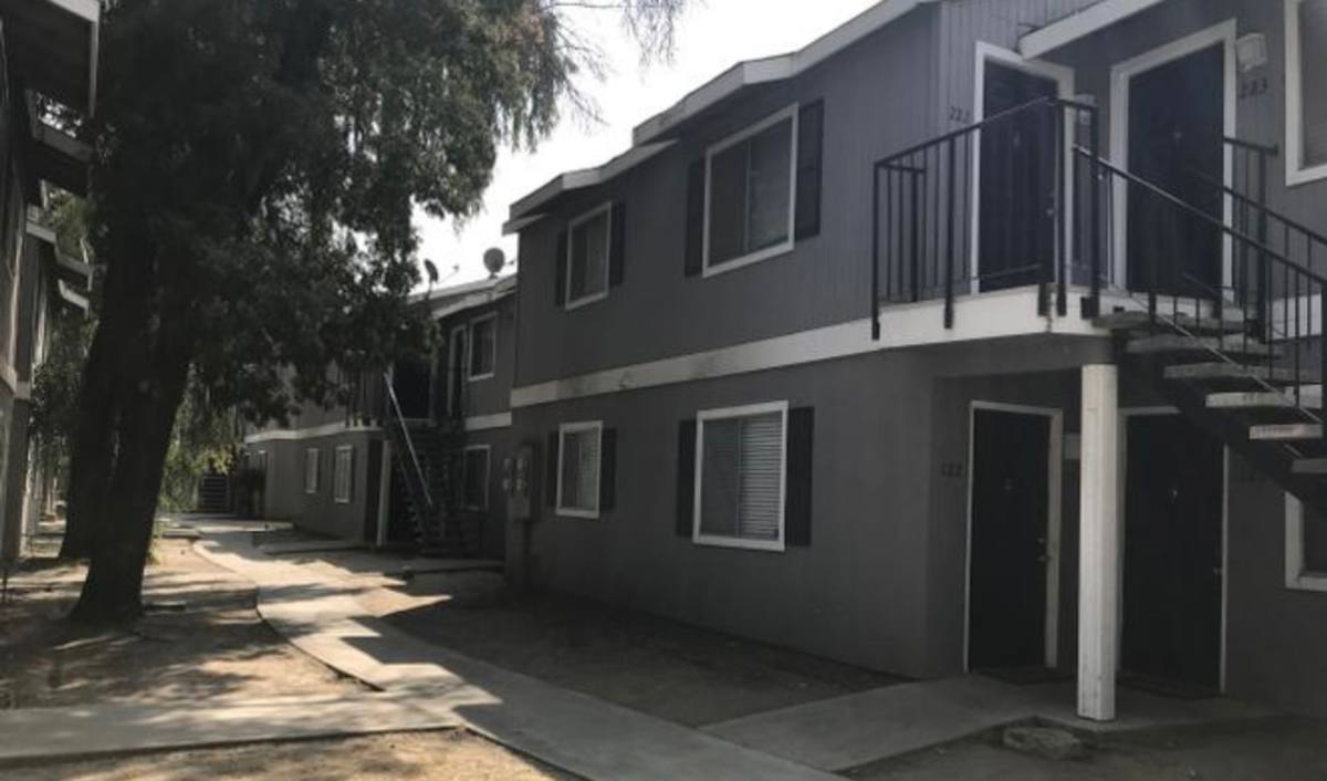 Apartment for rent at 3940 S Shady Court, Visalia, CA 93277